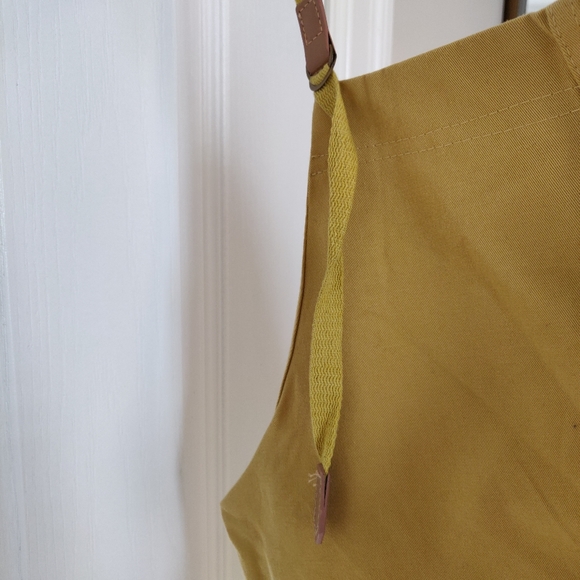 🌠2/$35🌠 NWOT Yellow Overall Romper Shorts - Picture 5 of 7